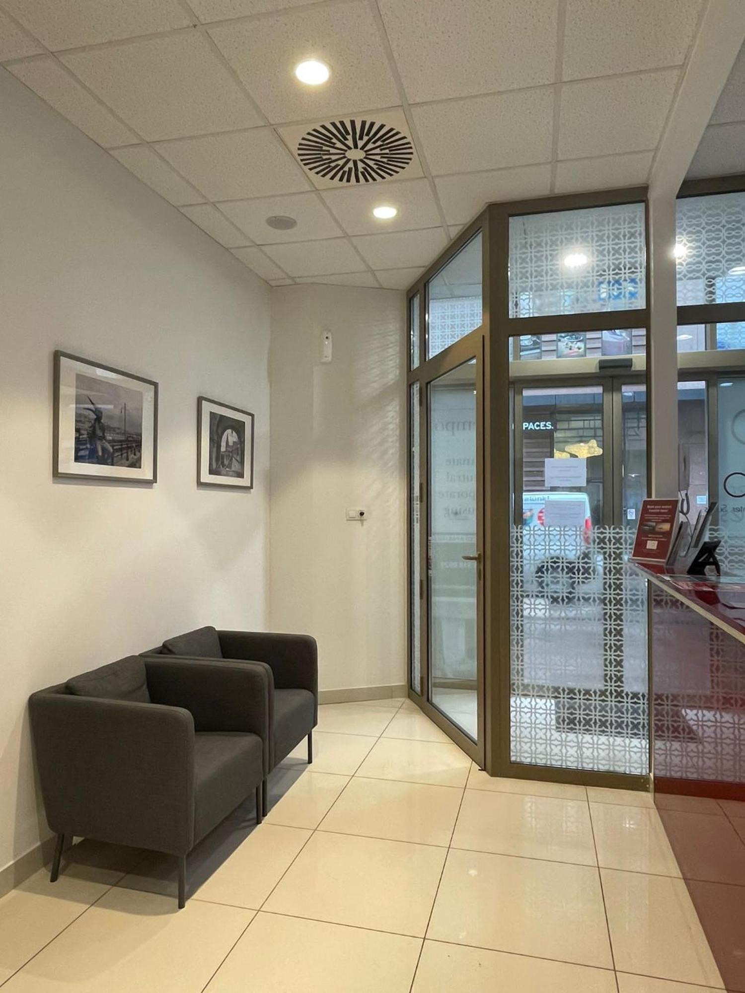 Corvin Center Suites Budapest Luaran gambar
